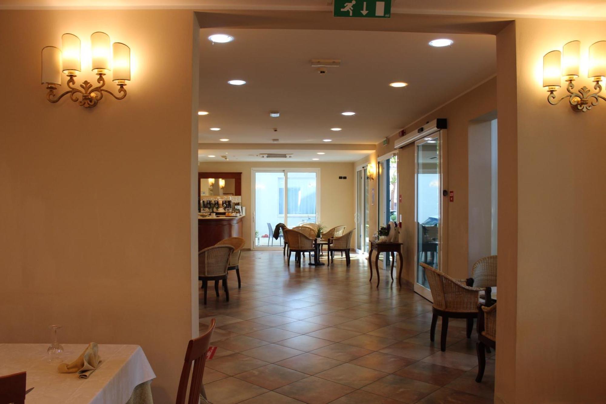 Hotel Jole Cesenatico Exterior foto